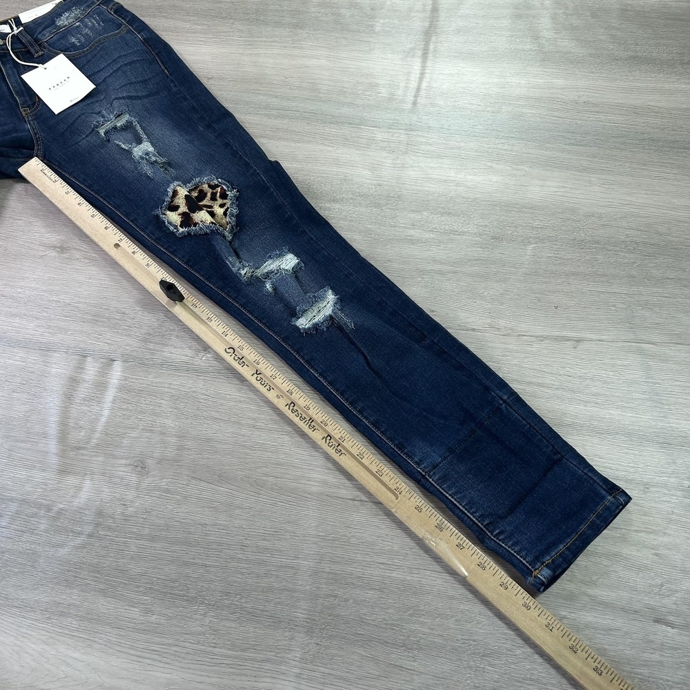KanCan Jeans Womens‎ 7 27 Distressed Leopard Patch Ankle Skinny Mid Rise Stretch - Picture 9 of 14